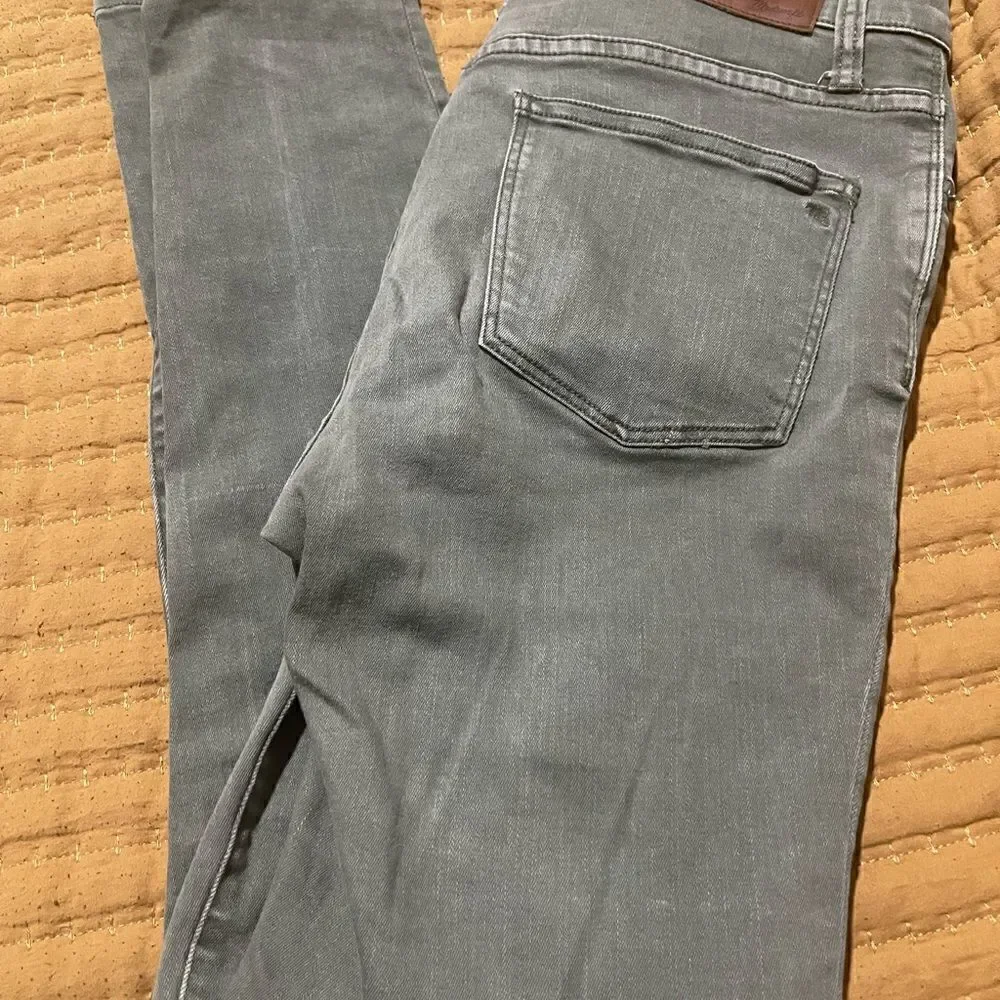 Madewell 9” high- rise skinny khaki green 27